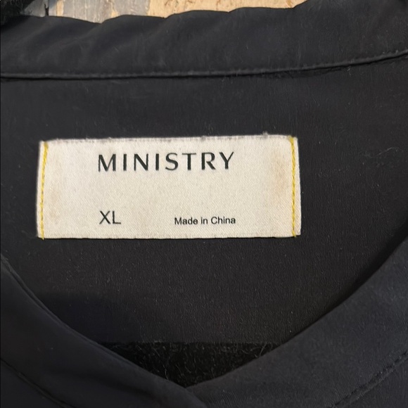 Ministry Black Button-Up Blouse XL - Picture 2 of 4